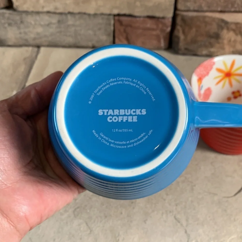 Starbucks 2007 set of 2 coffee cups
